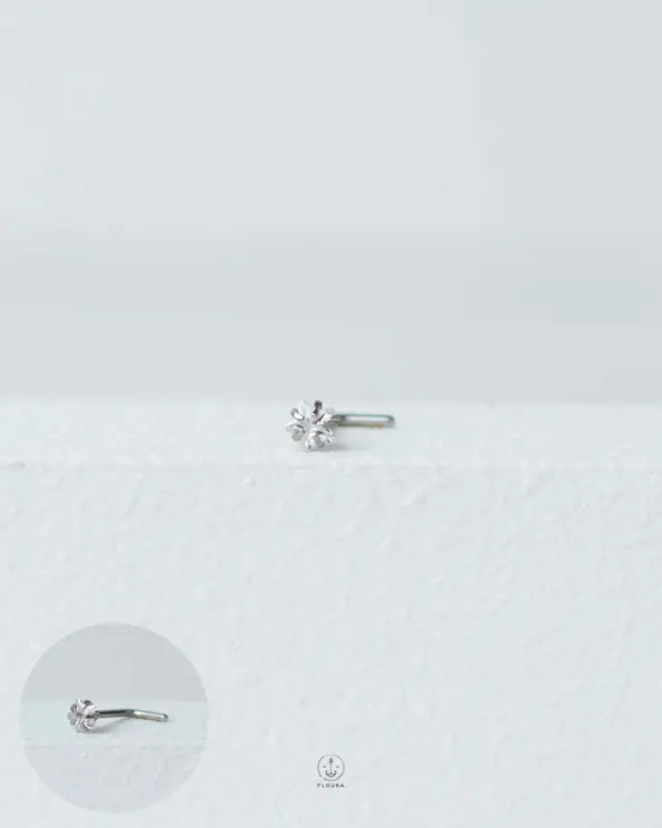 straus nose piercing