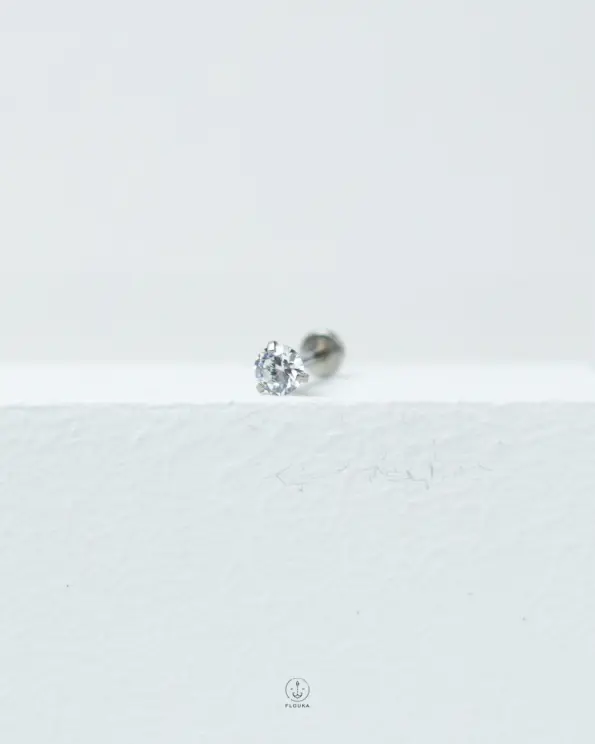 straus flat piercing