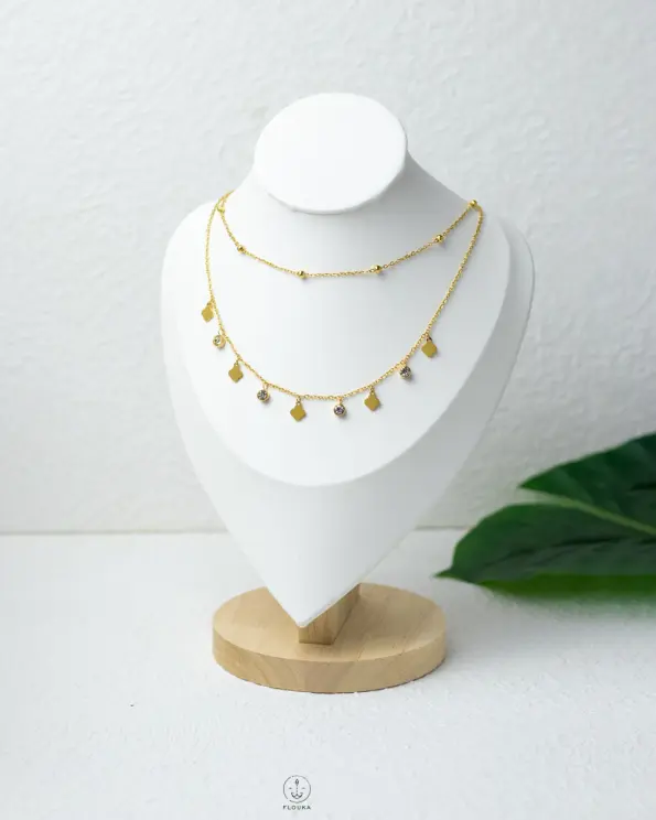 many vancleef straus gold necklace