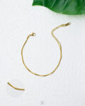 single gold bracelet