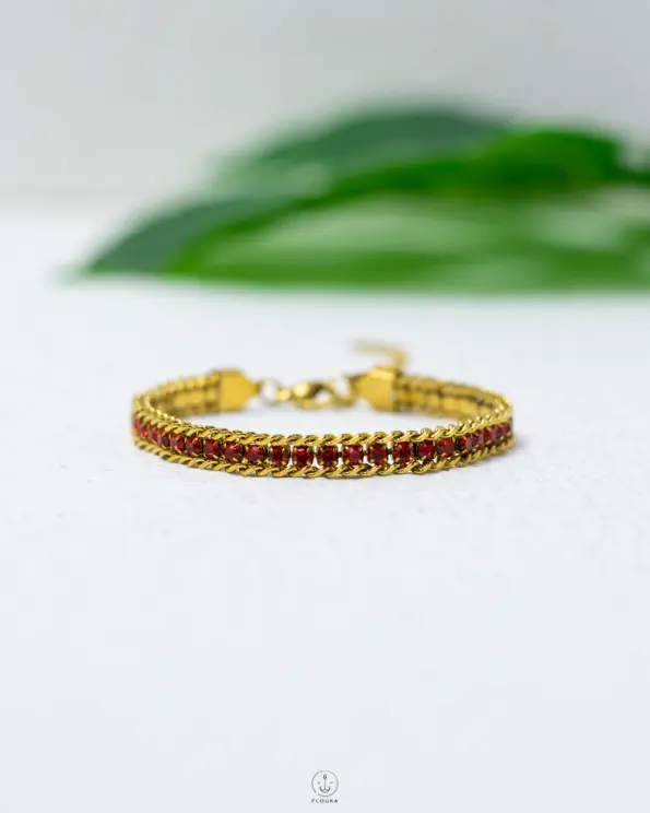 red tinnes bracelet