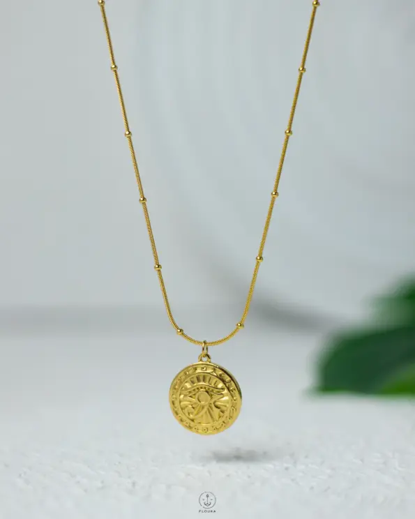 horus eye gold necklace