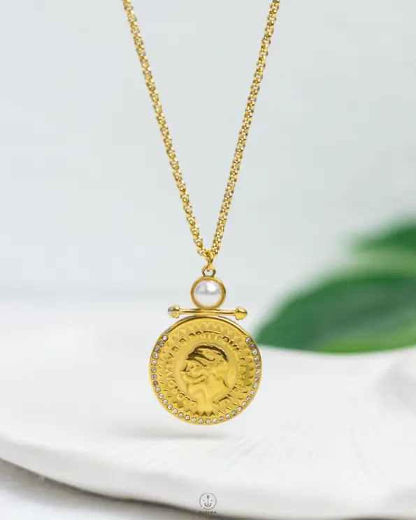 gold coin necklace
