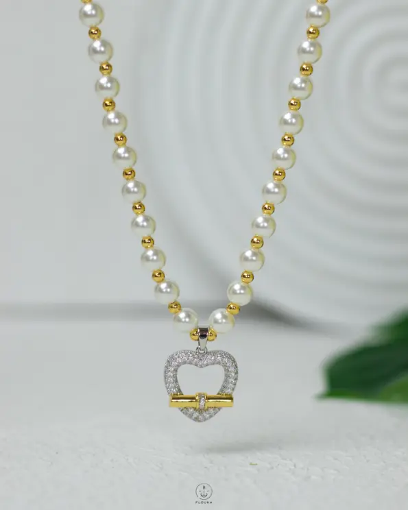 fake pearl silver heart necklace