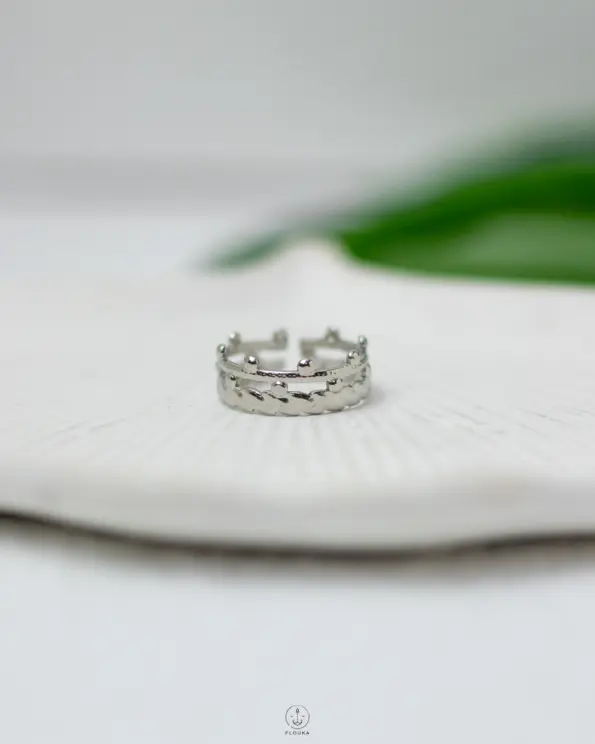 basic silver ring