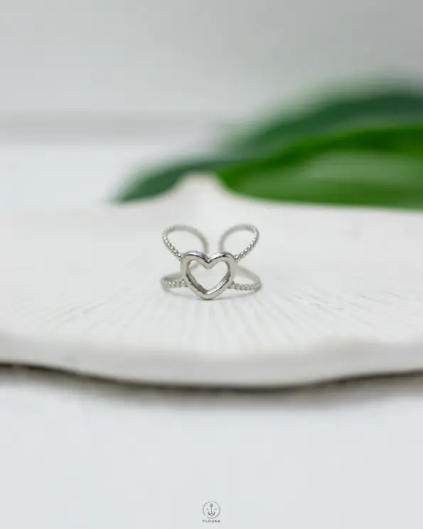 heart chains silver ring