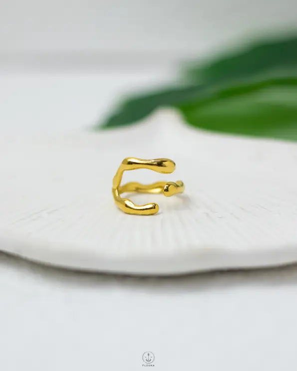 curvy bone free size ring