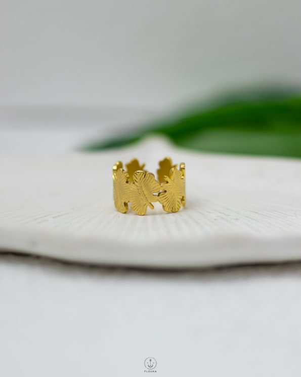 gold leafs ring