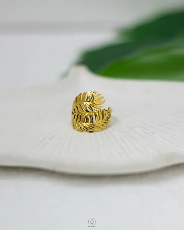 double feather free size ring