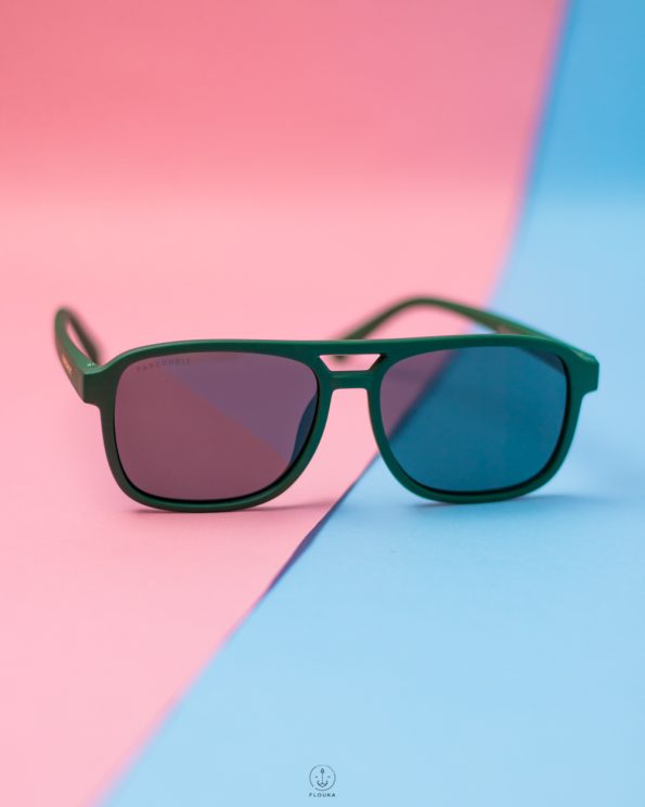 dark green sun glasses