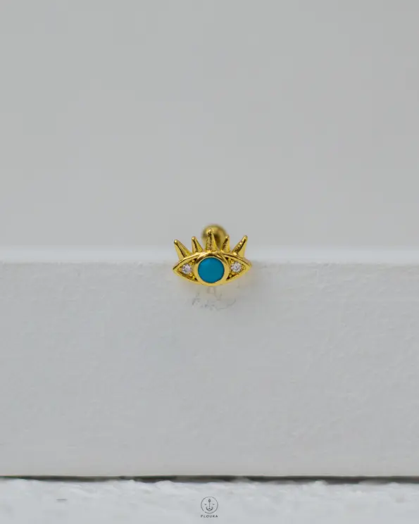 eye piercing