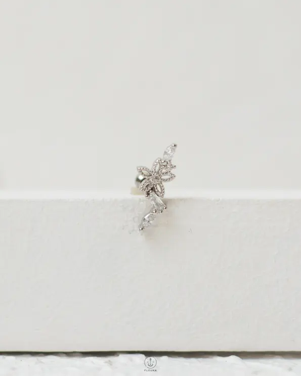 flower strus piercing