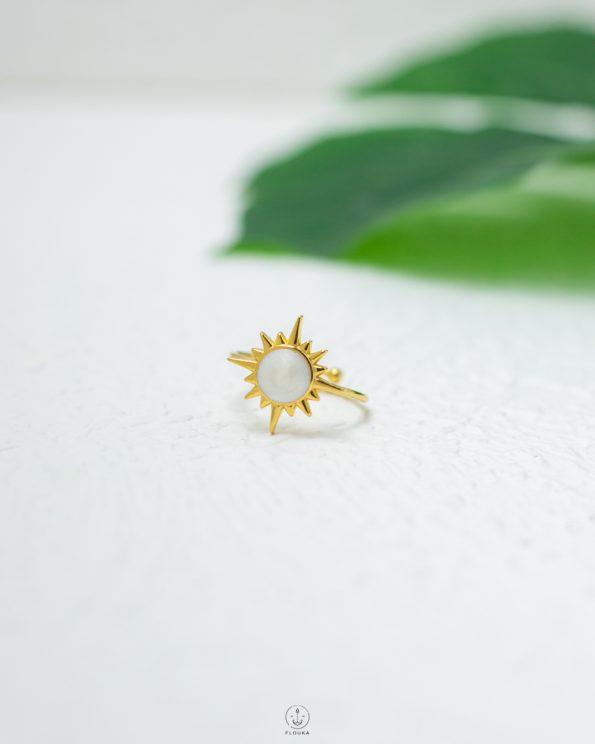 white sun ring