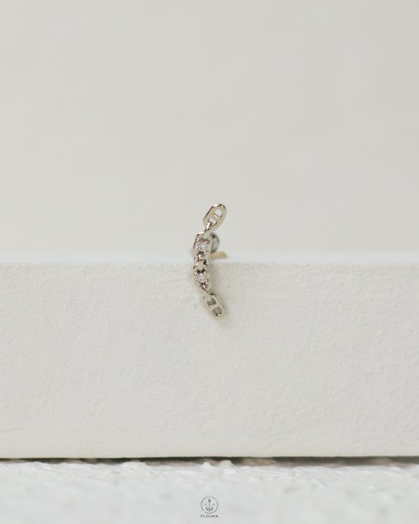 silver shain strus piercing