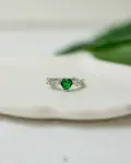 green heart silver freesize ring