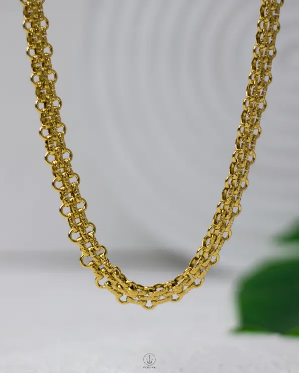gold tabular necklace