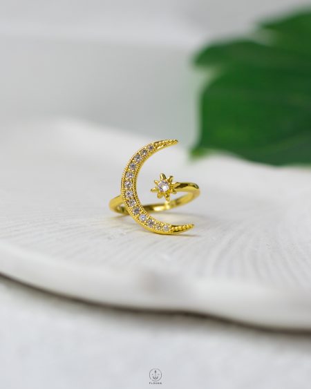 cresent & star gold strus ring