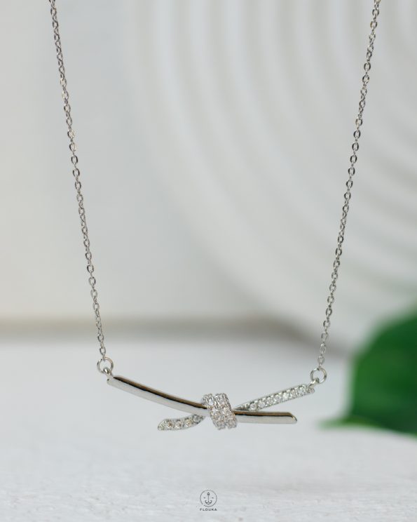 silver straus necklace