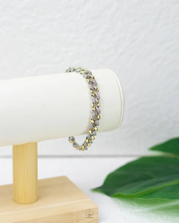 silver chain bracelet