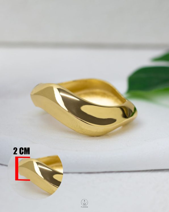 pump wavy bracelet