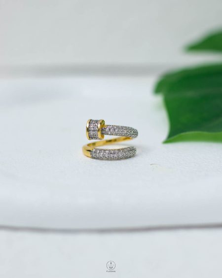 straus nail ring