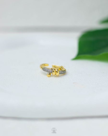 twisted straus ring