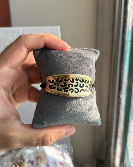 gold tiger tokka
