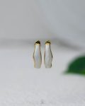 mix white and gold earring