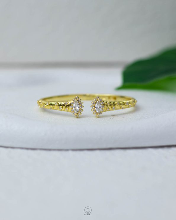 easy open straus gold bracelet