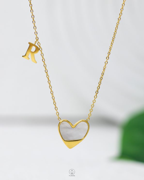 litter R gold heart necklace