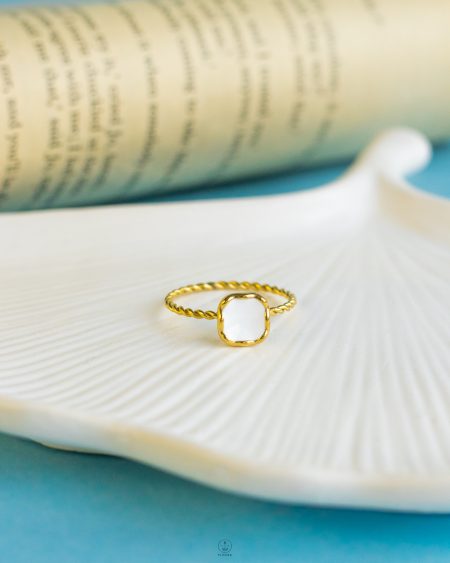 mix gold & white ring
