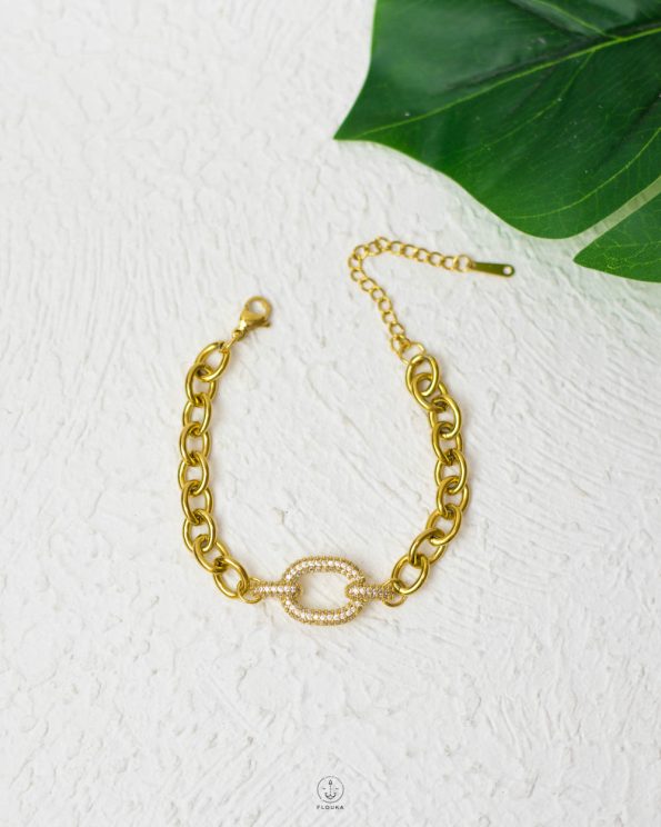 gold struas belt bracelet