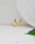 gold struas nail earring