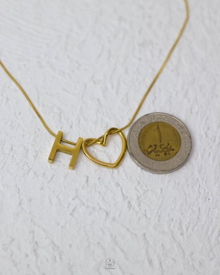 litter H gold trendy heart necklace