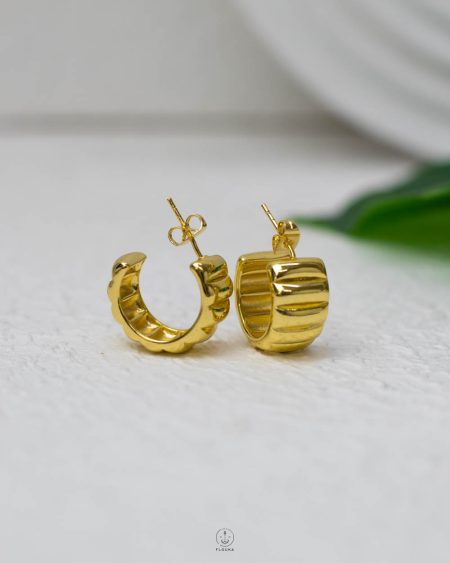 gold Pumpkin earring