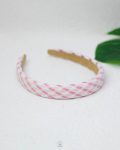 pink & white collar