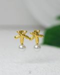 gold star & beads earring
