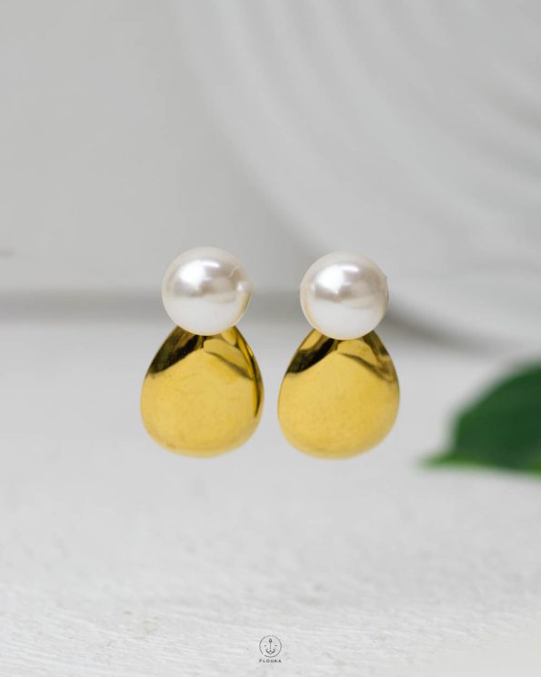 gold Eye tear square & beads earring