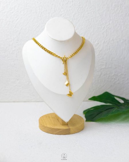 gold batterfly gold necklece