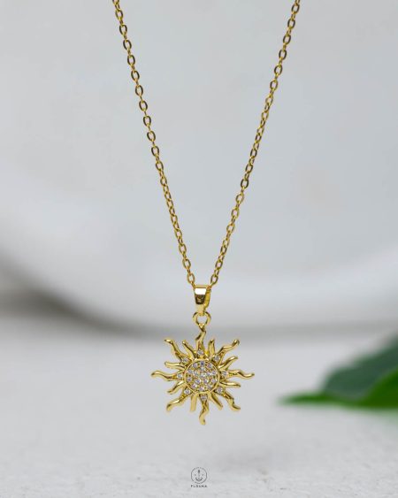 small gold sun shine struas necklace